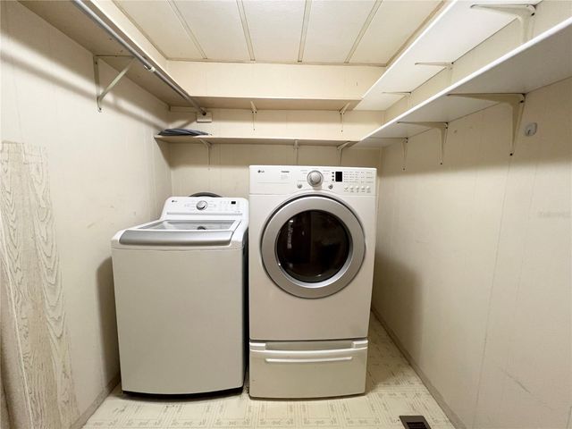 326 MARTIN DRIVE, Lakeland, FL 33809