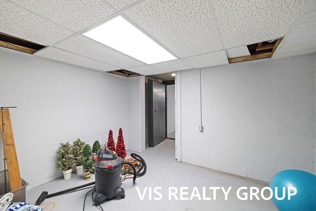 7265 S Walker Road, Fruitport Twp, MI 49456