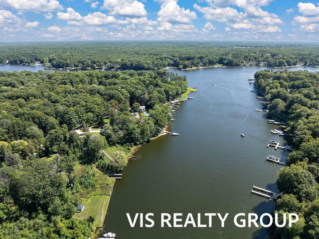 7265 S Walker Road, Fruitport Twp, MI 49456
