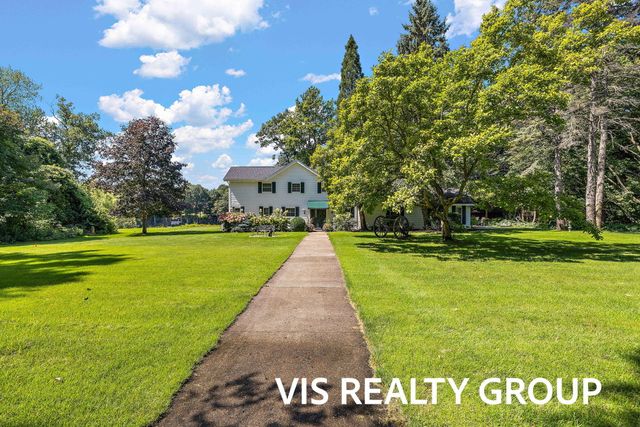 7265 S Walker Road, Fruitport Twp, MI 49456