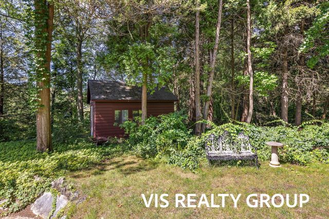 7265 S Walker Road, Fruitport Twp, MI 49456