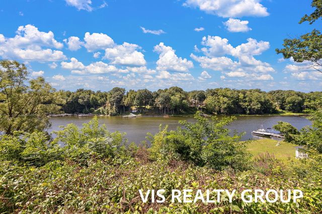 7265 S Walker Road, Fruitport Twp, MI 49456