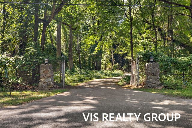 7265 S Walker Road, Fruitport Twp, MI 49456