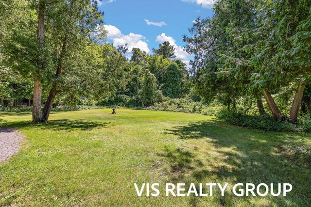 7265 S Walker Road, Fruitport Twp, MI 49456