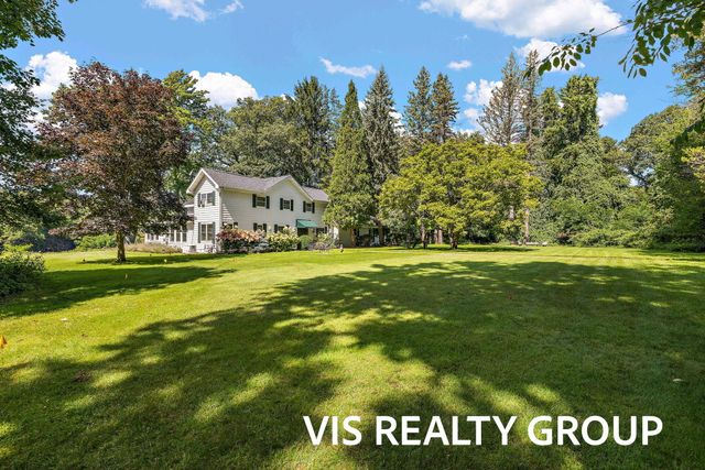 7265 S Walker Road, Fruitport Twp, MI 49456