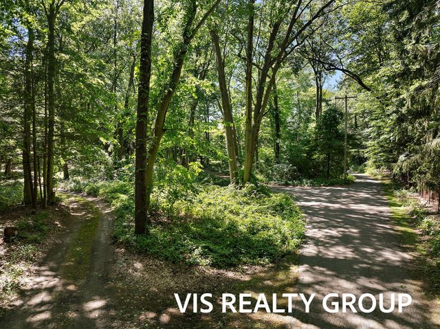 7265 S Walker Road, Fruitport Twp, MI 49456