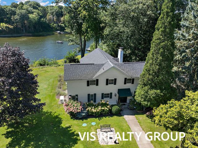 7265 S Walker Road, Fruitport Twp, MI 49456