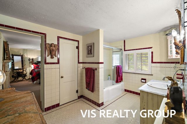 7265 S Walker Road, Fruitport Twp, MI 49456