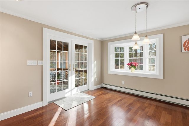 134 Bogastow Brook Rd, Holliston, MA 01746