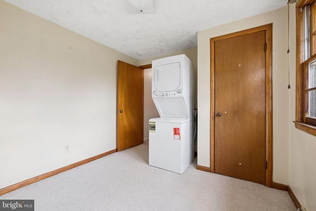 2 QUARTER BRANCH RD, Lovettsville, VA 20180