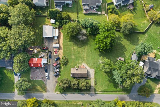 2 QUARTER BRANCH RD, Lovettsville, VA 20180