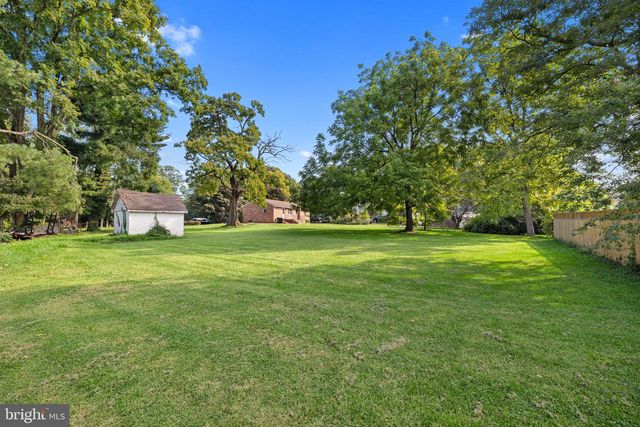 2 QUARTER BRANCH RD, Lovettsville, VA 20180