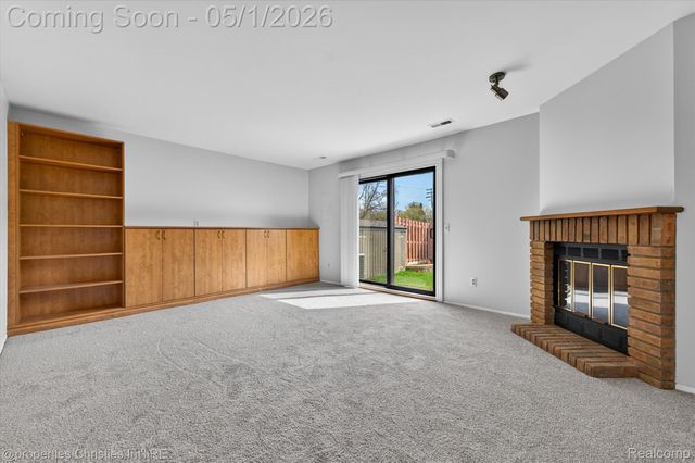 2513 Samoset Road, Royal Oak, MI 48073