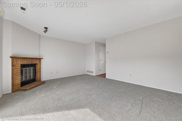 2513 Samoset Road, Royal Oak, MI 48073