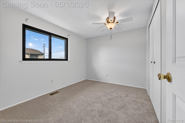 2513 Samoset Road, Royal Oak, MI 48073
