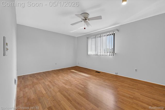 2513 Samoset Road, Royal Oak, MI 48073