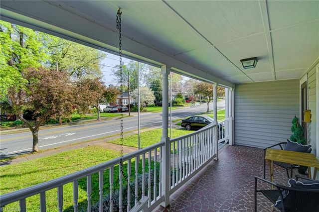 1161 S Hawthorne Road, Winston-salem, NC 27103