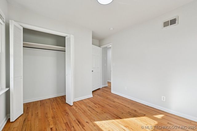 201 E 7th Street, Owasso, OK 74055