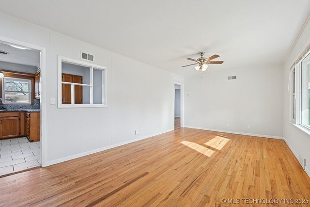 201 E 7th Street, Owasso, OK 74055