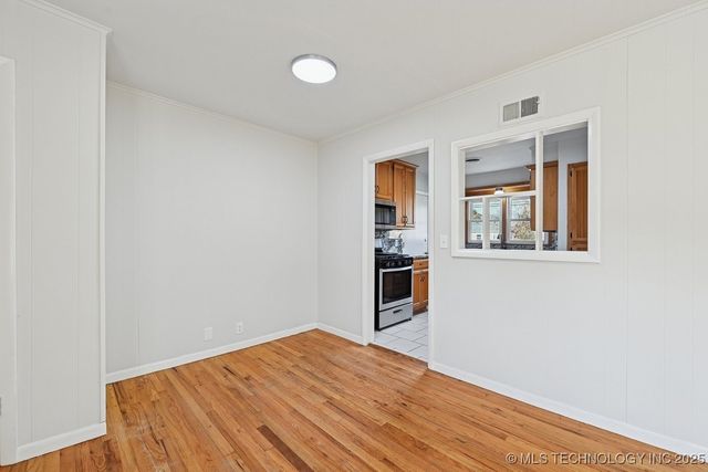 201 E 7th Street, Owasso, OK 74055