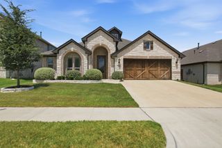 540 Ramon Street, Burleson, TX 76028