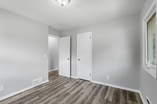 5132 Vincent Avenue N, Minneapolis, MN 55430