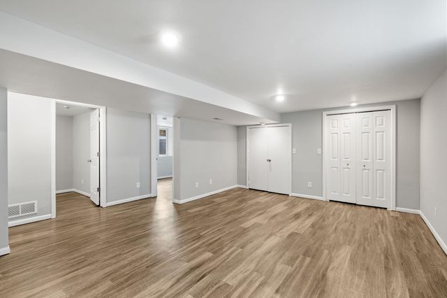 5132 Vincent Avenue N, Minneapolis, MN 55430