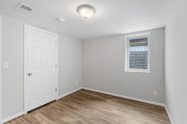 5132 Vincent Avenue N, Minneapolis, MN 55430