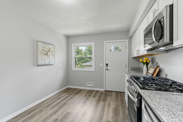 5132 Vincent Avenue N, Minneapolis, MN 55430