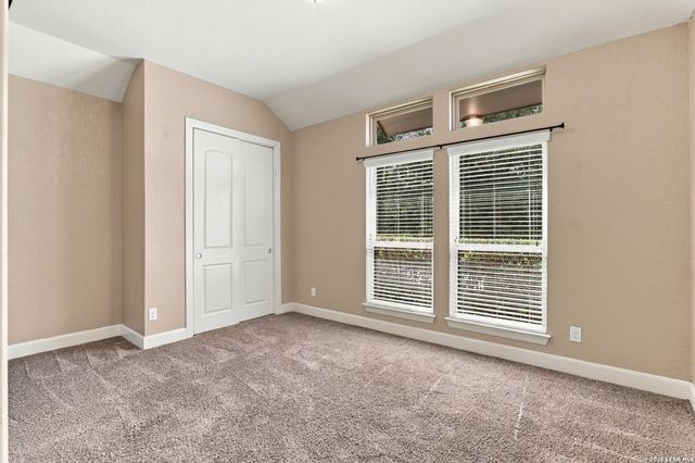 146 ESCALERA CIR, Boerne, TX 78006