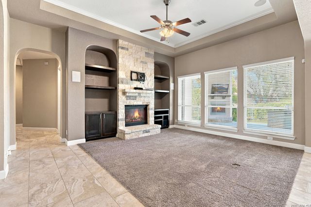 146 ESCALERA CIR, Boerne, TX 78006
