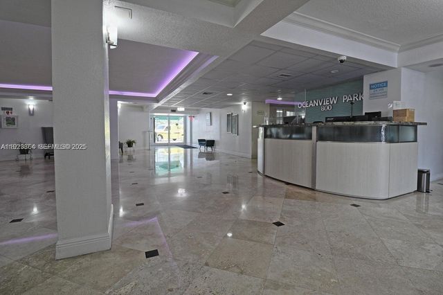 800 Parkview Dr 612, Hallandale Beach, FL 33009