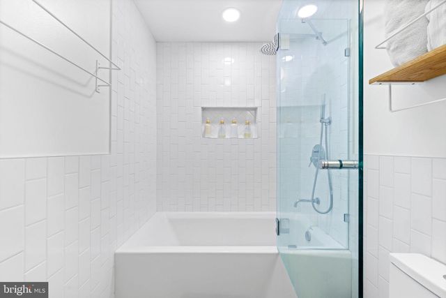 30 S DURHAM ST, Baltimore, MD 21231