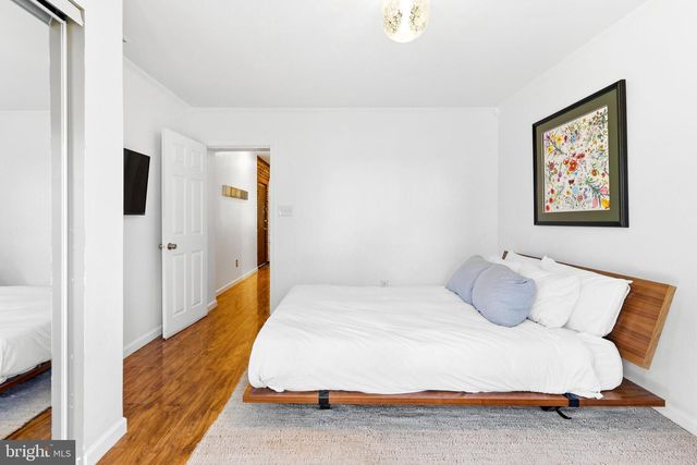 30 S DURHAM ST, Baltimore, MD 21231