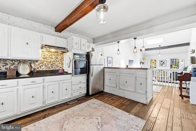 30 S DURHAM ST, Baltimore, MD 21231