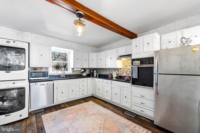 30 S DURHAM ST, Baltimore, MD 21231