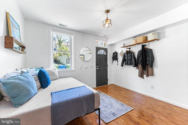 30 S DURHAM ST, Baltimore, MD 21231