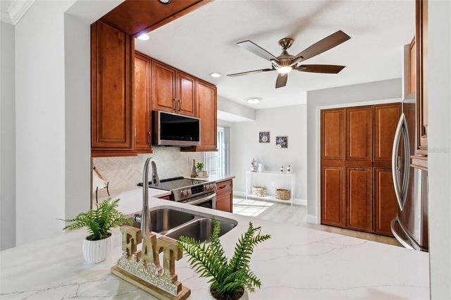 5475 CHANTECLAIRE 58, Sarasota, FL 34235