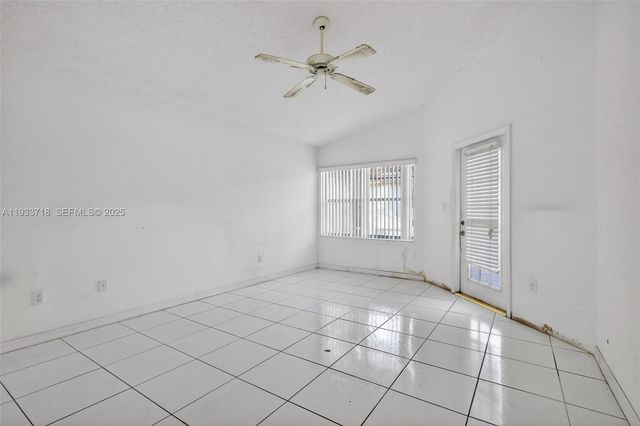 1244 NW 171st Ave, Pembroke Pines, FL 33028