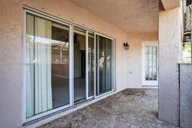 1244 NW 171st Ave, Pembroke Pines, FL 33028