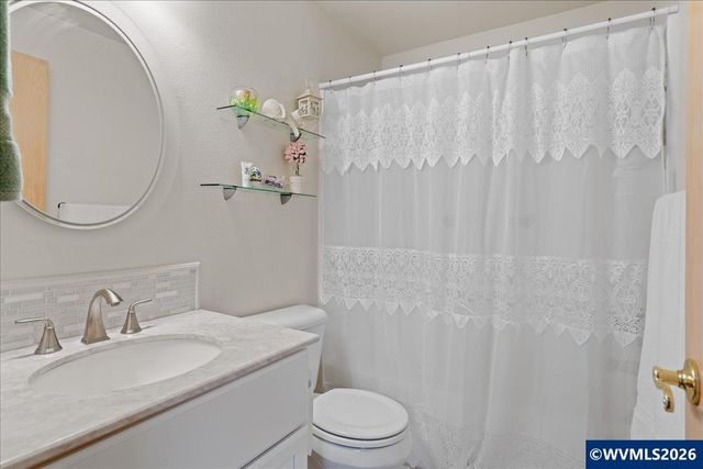 610 SW 7th St, Sublimity, OR 97385