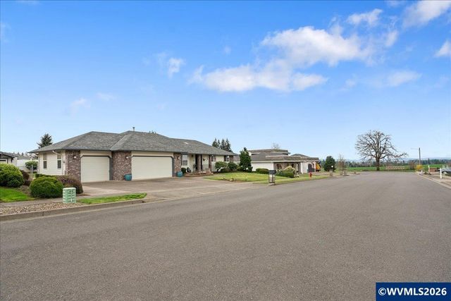 610 SW 7th St, Sublimity, OR 97385