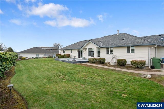 610 SW 7th St, Sublimity, OR 97385