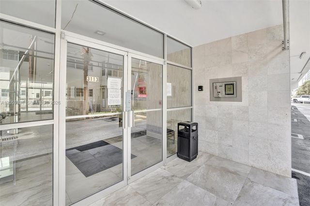 3113 S Ocean Dr 804, Hallandale Beach, FL 33009
