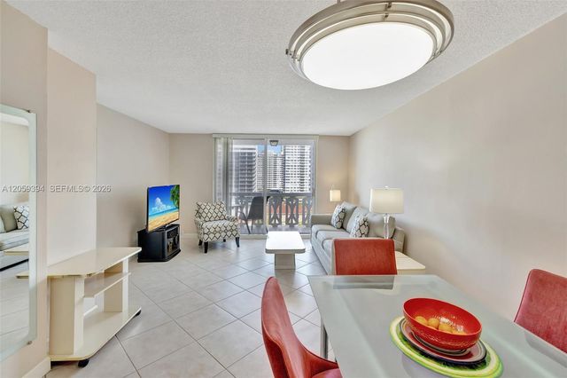3113 S Ocean Dr 804, Hallandale Beach, FL 33009