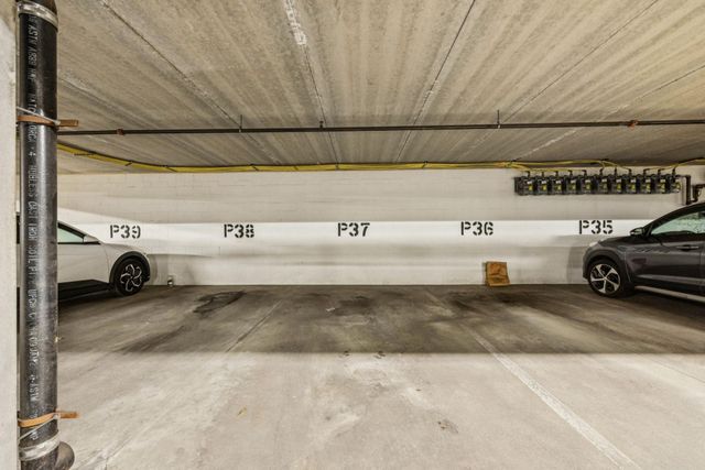 619 8th Street SE 208, Minneapolis, MN 55414