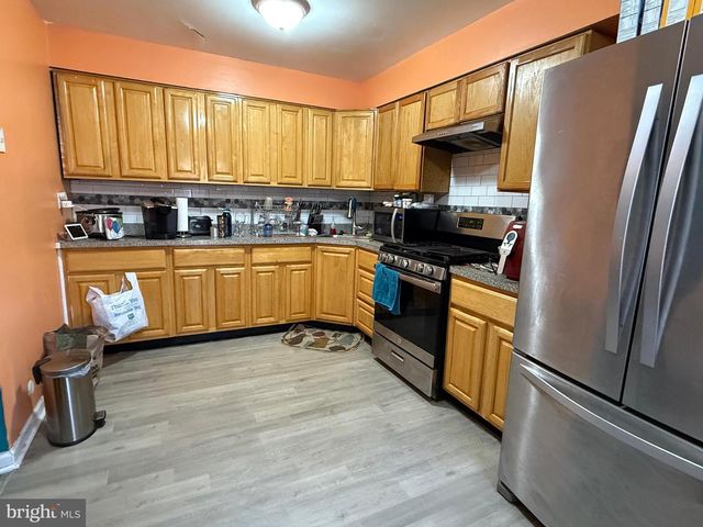7613 RAVEN PL, Philadelphia, PA 19153
