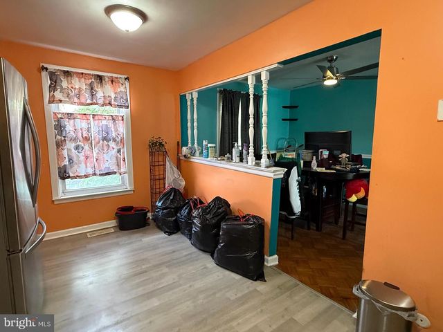 7613 RAVEN PL, Philadelphia, PA 19153