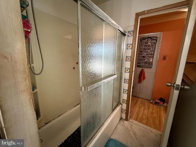 7613 RAVEN PL, Philadelphia, PA 19153