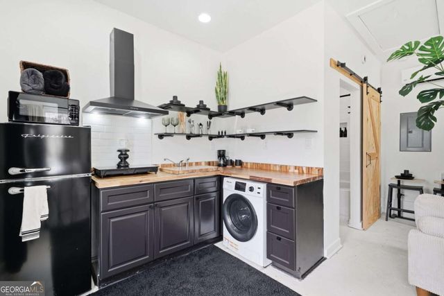 710 Lumber Company Road, Talking Rock, GA 30175